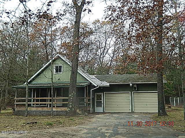 1st image of 2543 E 82nd St