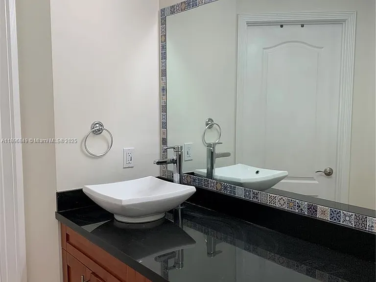 14179 SW 126th Pl — Photo 17