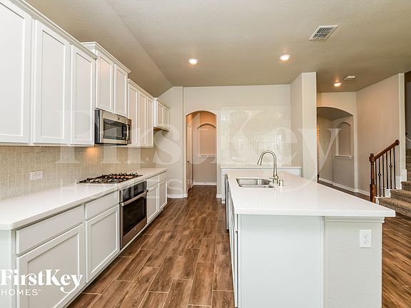 5th image of 14881 Gilley Ln