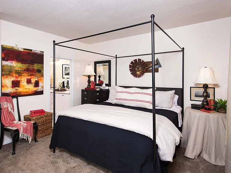 Model Bedroom