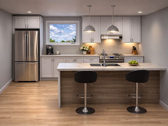 3rd image of 904 Goodwin Dr #2