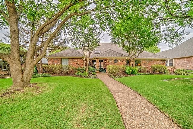 1st image of 2604 Cobre Valle Ln