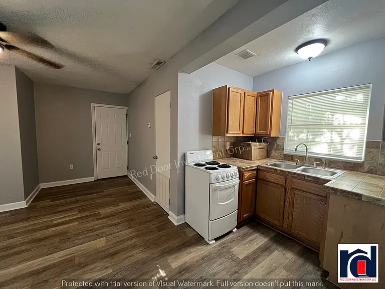 2903 E Michigan St #B — Photo 3