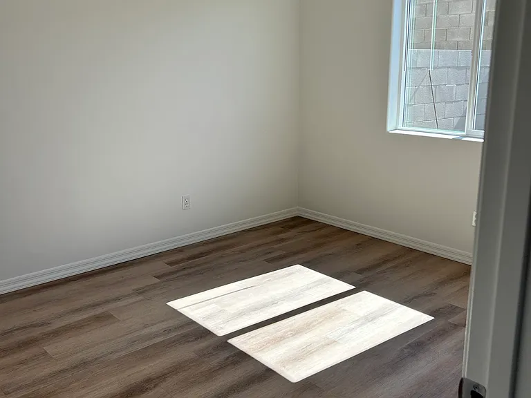 2521 Sycamore Ave #A — Photo 12
