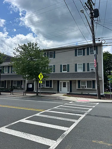 84 Main St Photo 1