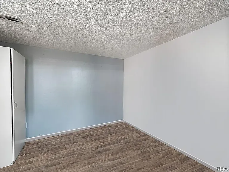 12761 Elm St — Photo 11