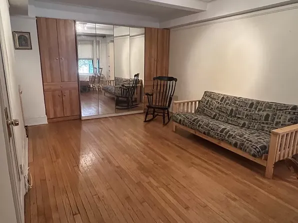 304 W 75th St APT 3F, New York, NY 10023