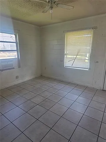 1 bed, 1.0 bath, 438 sqft, $1,200 — Photo 3