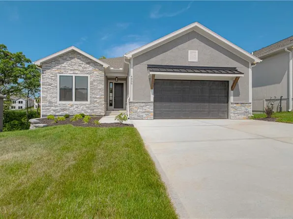 4830 NW Huonker Ct, Riverside, MO 64150