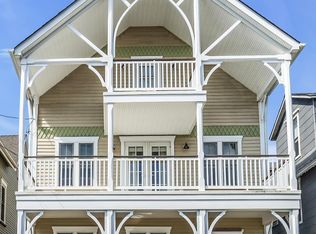 35 Embury Ave, Ocean Grove, NJ 07756