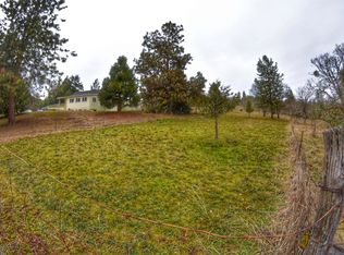 5390 Coleman Creek Rd, Medford, OR 97501