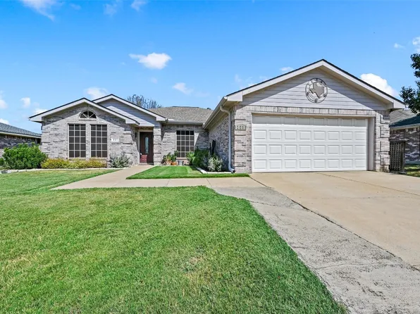 221 Lake Texoma Dr, Wylie, TX 75098