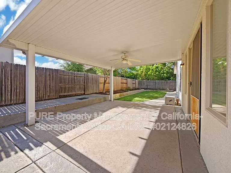 1732 Bamboo St — Photo 25