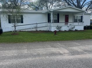 115 Geranium Cir, Midland City, AL 36350