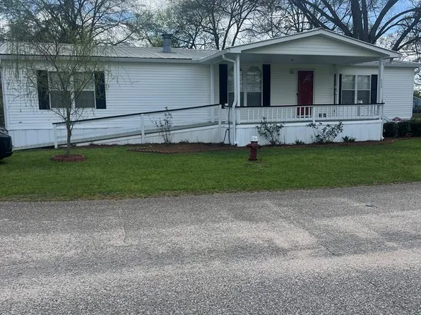 115 Geranium Cir, Midland City, AL 36350