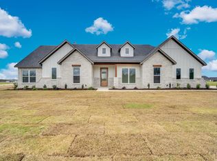 411 Creamer Ct, Waxahachie, TX 75167