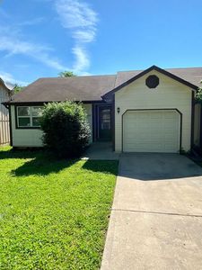 8305 Woodson Dr, Raytown, MO, 64138