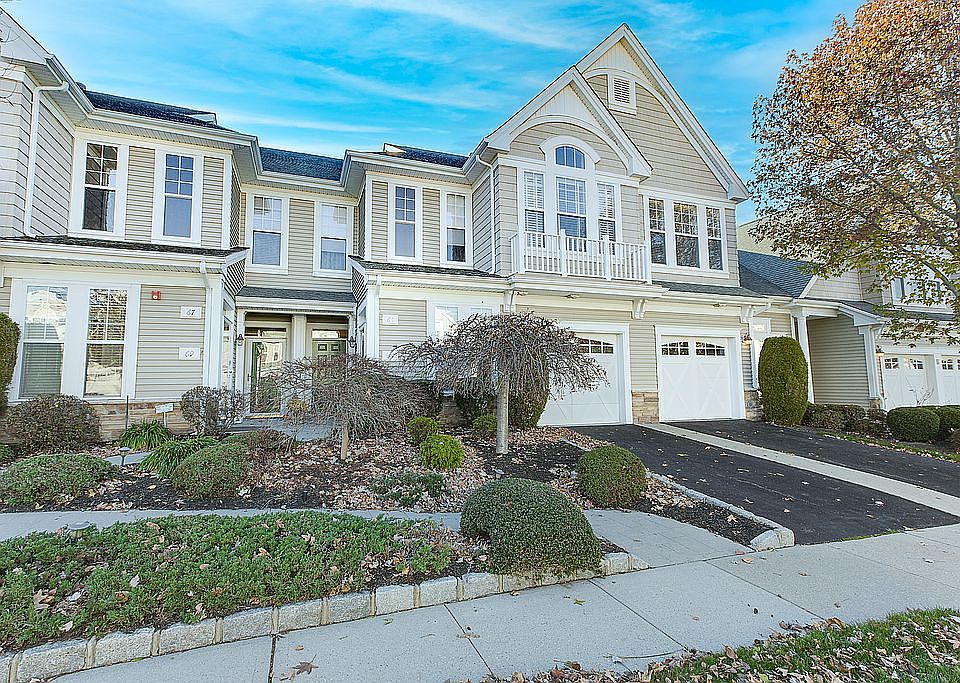1st image of 63 Symphony Dr