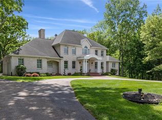 5121 Spring Oak Ct NE, Cedar Rapids, IA 52411