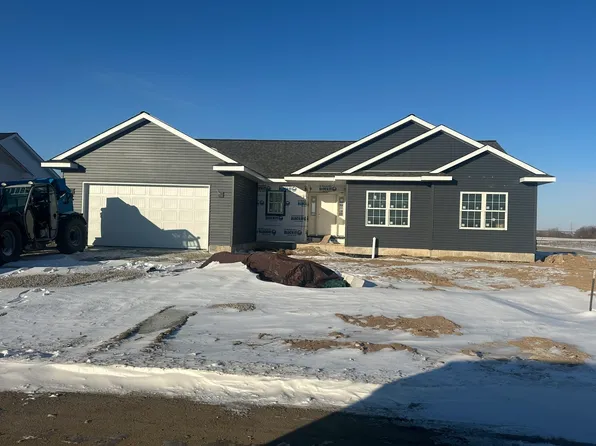 619 S Regulators St, Rochelle, IL 61068