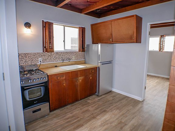 5th image of 752 Windemere Ct #752