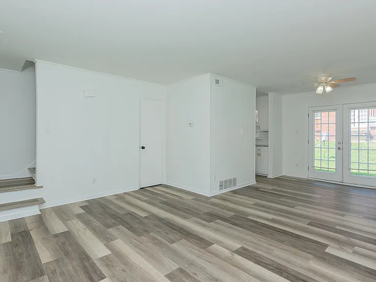 200 Greenbriar Rd — Photo 17