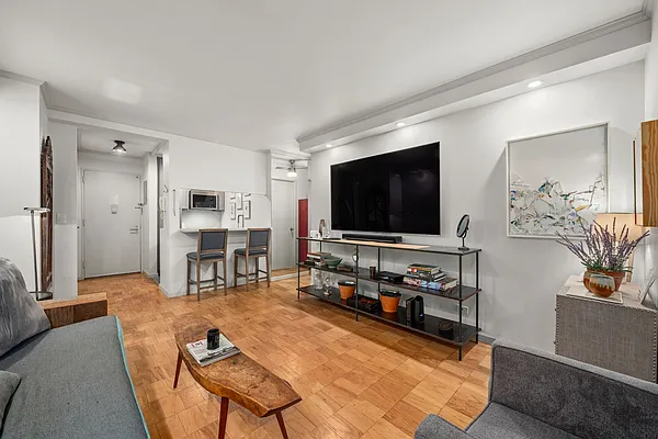 Rented by Prevu Real Estate, LLC | media 3