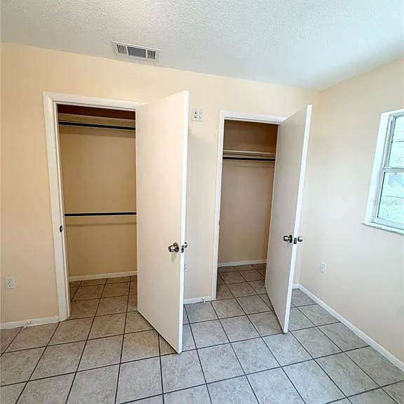 506 Holt Cir — Photo 24