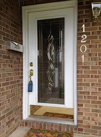 1st image of 1201 Jerry Ln