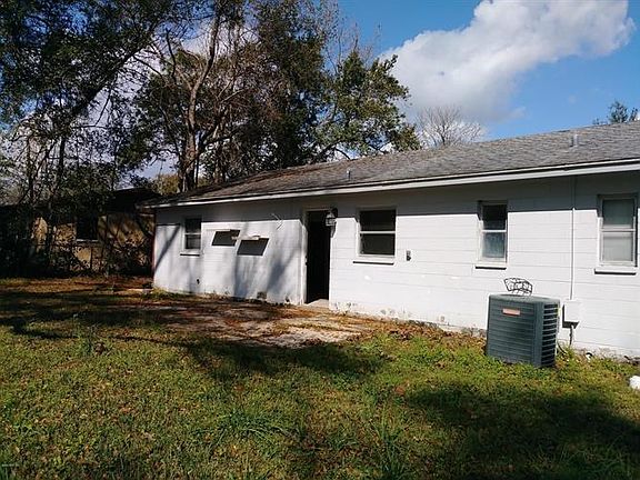 4th image of 1246 NE 22nd St