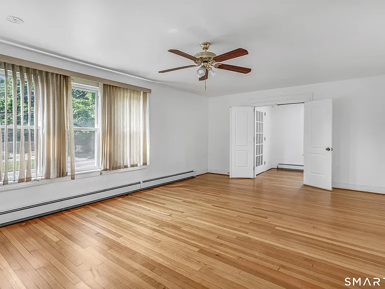 170 Huntington Tpke — Photo 9