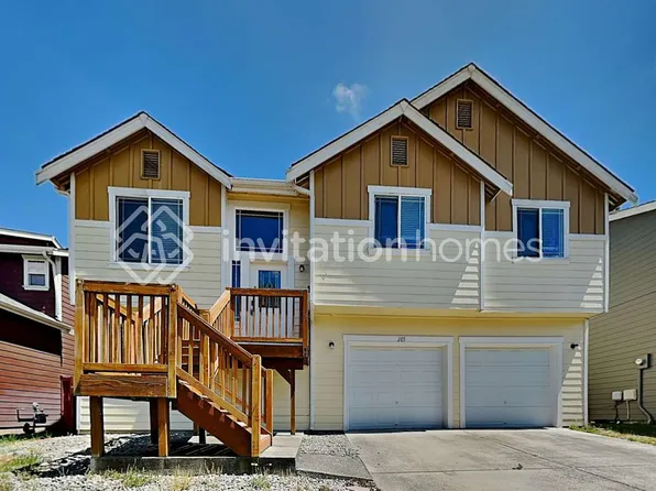 205 Phoenix Ave SW, Orting, WA 98360
