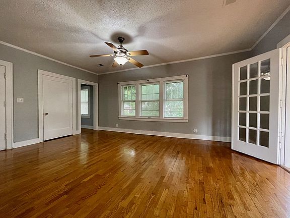 3rd image of 3615 Wyoming St APT 2
