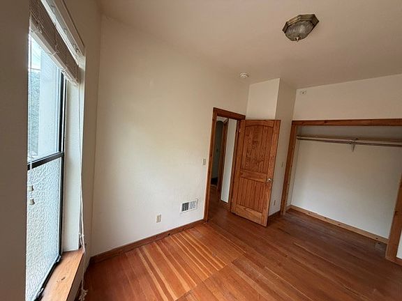 5th image of 1633 14th Ave #1633