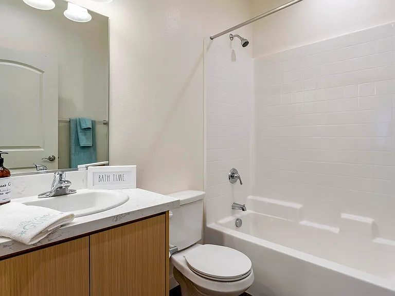 Presidio Townhomes — Photo 14