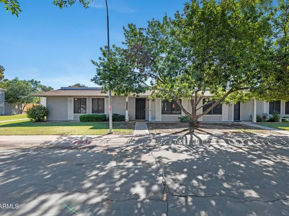 8835 N New World Dr, Glendale, AZ 85302