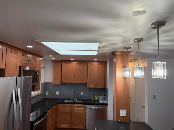 10341 W 12th Ave, Lakewood, CO 80215