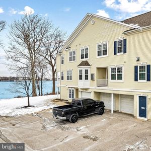 5407 Riverfront Dr, Palmyra, NJ, 08065