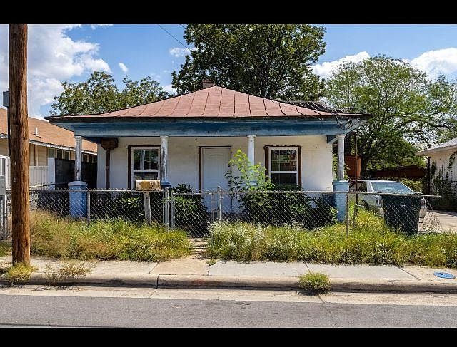 1st image of 1610 Santa Maria Ave