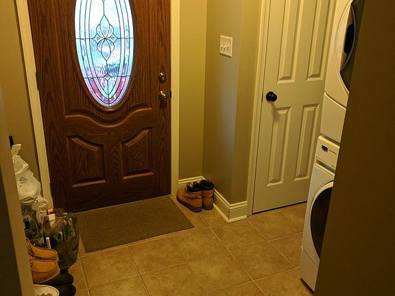 Laundry / mud room