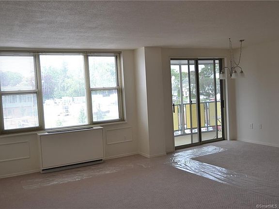 3rd image of 1 Strawberry Hill Ct APT 2E