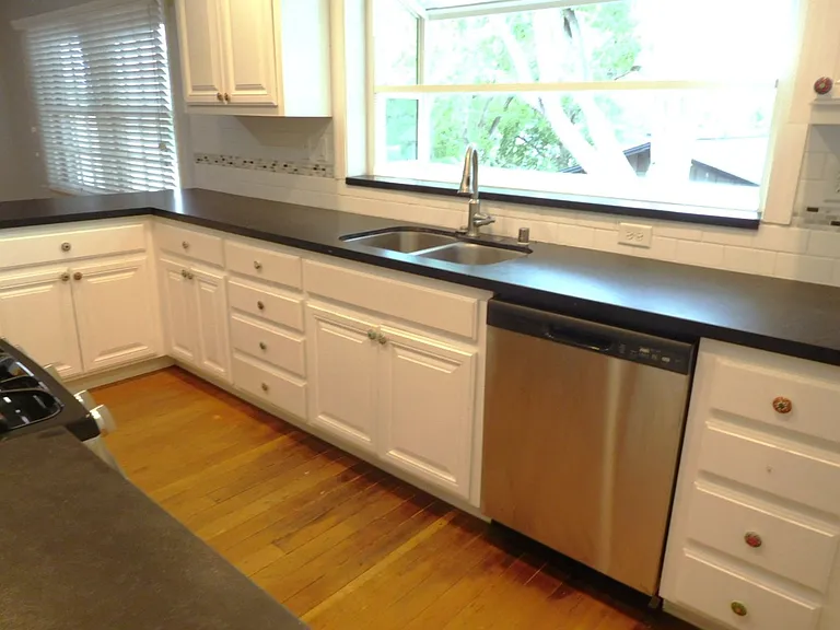 801 Washington St — Photo 8