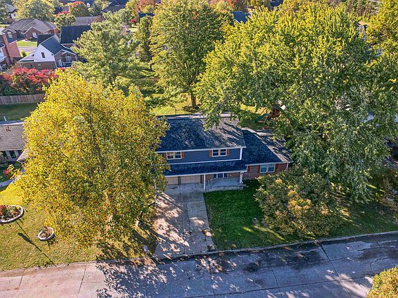 2nd image of 10699 Williamsburg Dr