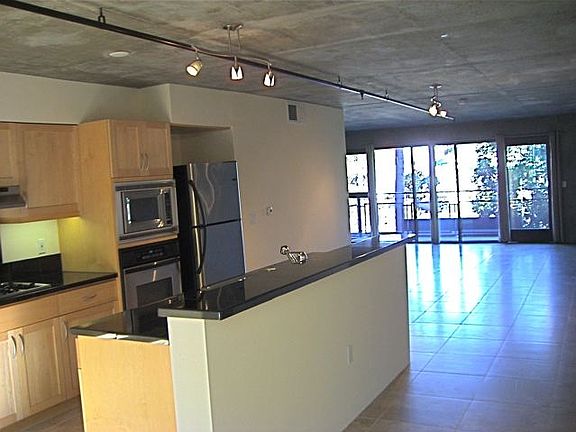 3rd image of 1780 Kettner Blvd Unit 203