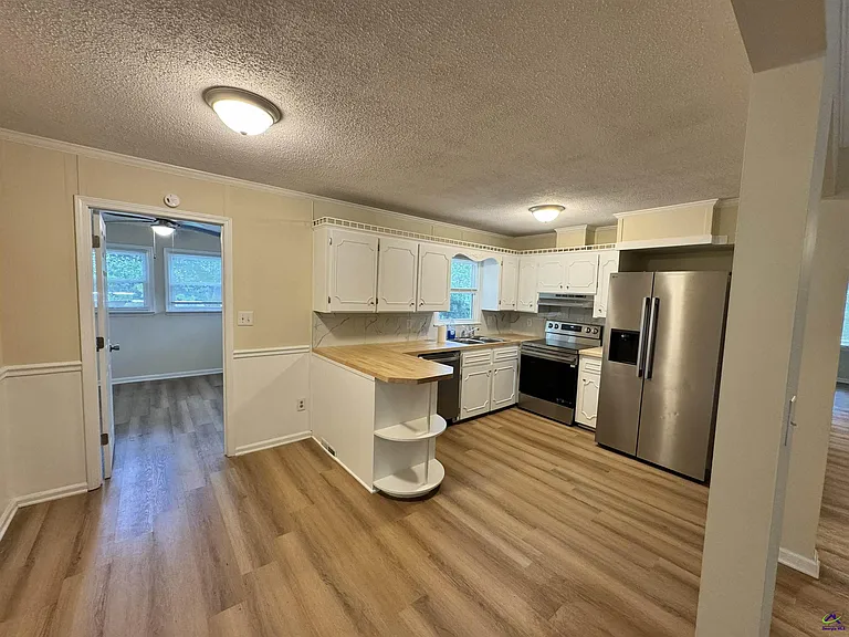 92 W Valley Dr — Photo 4