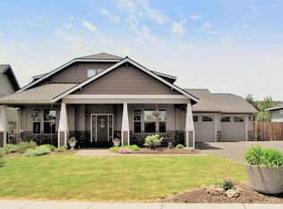 3633 SW 36th Pl, Redmond, OR 97756