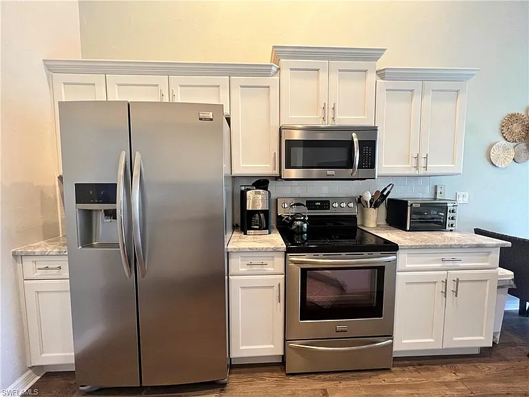 25240 Pelican Creek Cir #202 — Photo 8