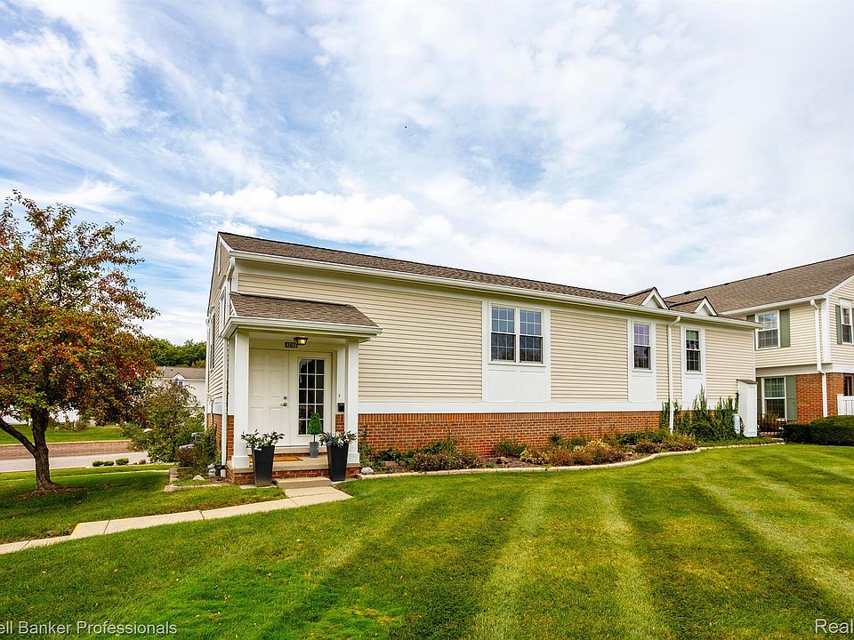1st image of 42109 Pellston Dr