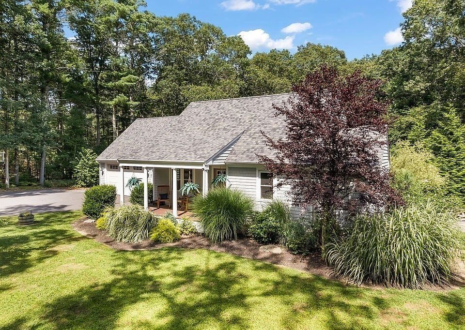 121 Howland Rd, Lakeville, MA 02347 Zillow