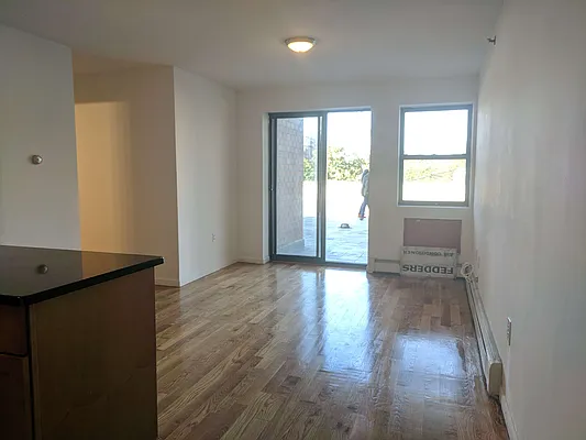 Sold by Longines Realty Inc. | media 42